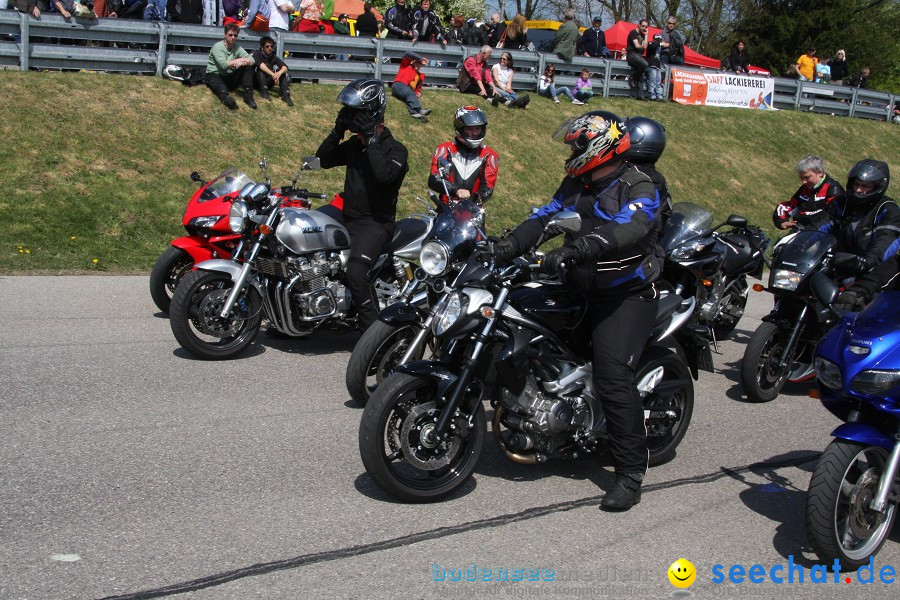 seechat.de Motorrad-Kurventraining: Start-up-Day-ADAC-Fahrsicherheitsanlage