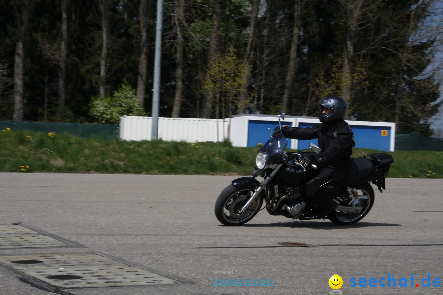 seechat.de Motorrad-Kurventraining: Start-up-Day-ADAC-Fahrsicherheitsanlage