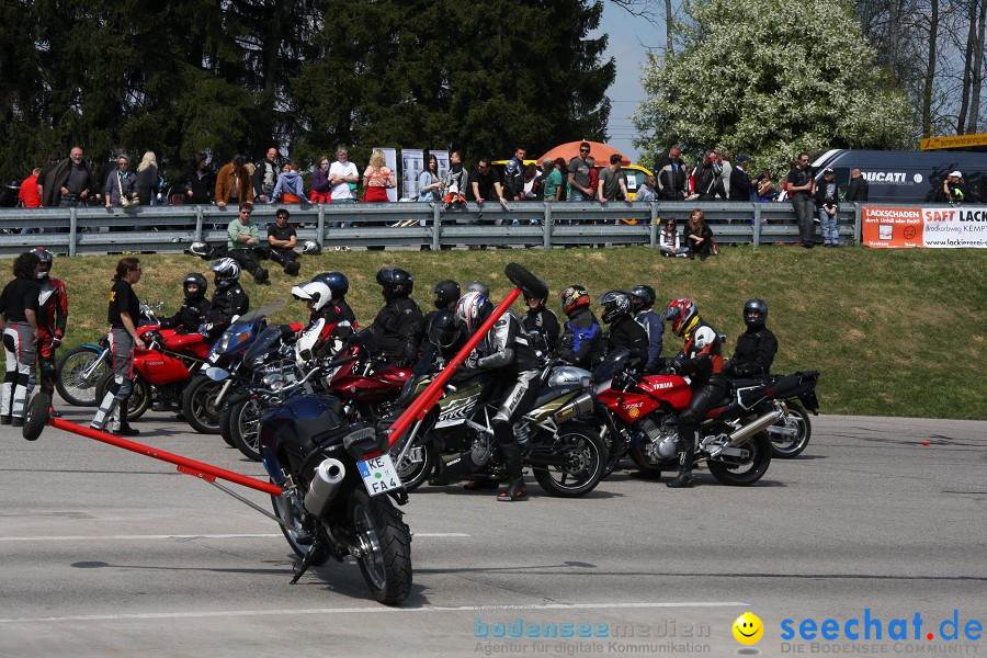 seechat.de Motorrad-Kurventraining: Start-up-Day-ADAC-Fahrsicherheitsanlage