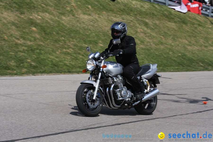 seechat.de Motorrad-Kurventraining: Start-up-Day-ADAC-Fahrsicherheitsanlage