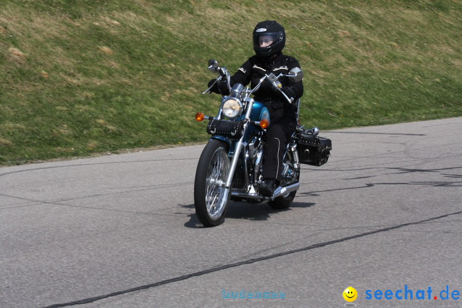 seechat.de Motorrad-Kurventraining: Start-up-Day-ADAC-Fahrsicherheitsanlage