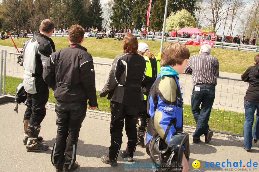 seechat.de Motorrad-Kurventraining: Start-up-Day-ADAC-Fahrsicherheitsanlage