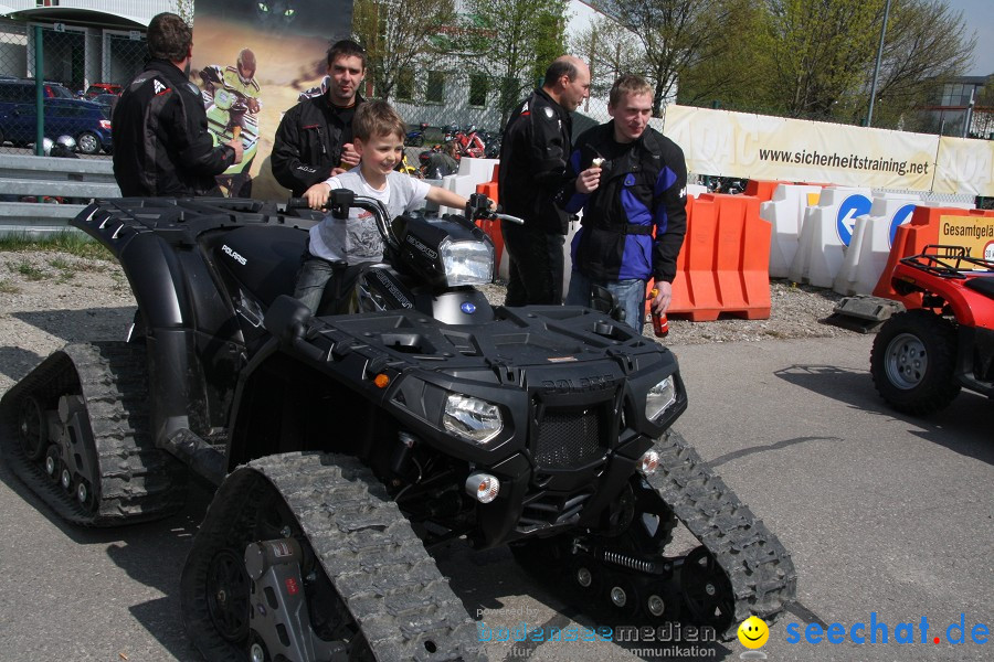 seechat.de Motorrad-Kurventraining: Start-up-Day-ADAC-Fahrsicherheitsanlage