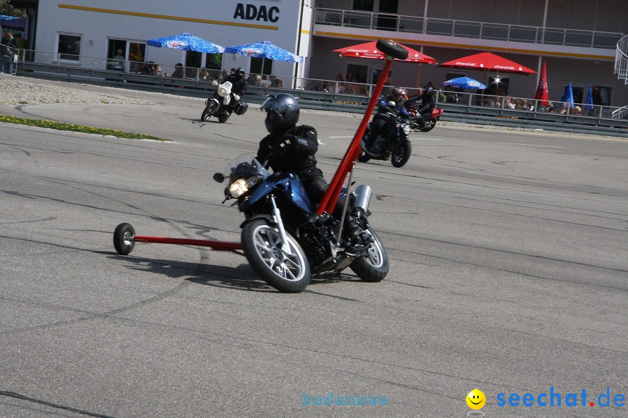 seechat.de Motorrad-Kurventraining: Start-up-Day-ADAC-Fahrsicherheitsanlage