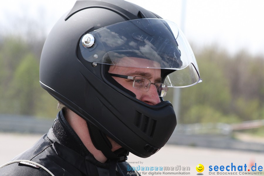 seechat.de Motorrad-Kurventraining: Start-up-Day-ADAC-Fahrsicherheitsanlage