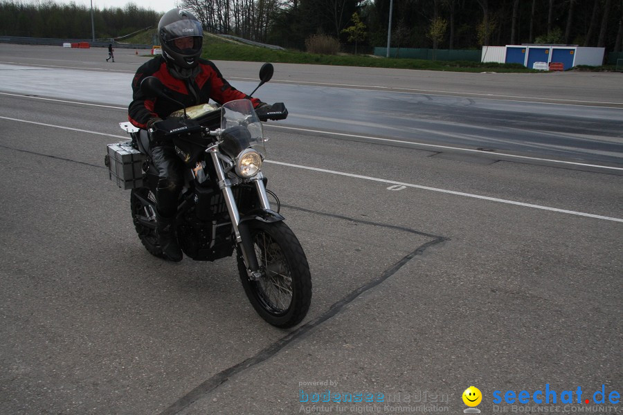 seechat.de Motorrad-Kurventraining: Start-up-Day-ADAC-Fahrsicherheitsanlage