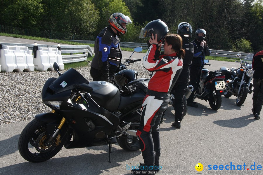 seechat.de Motorrad-Kurventraining: Start-up-Day-ADAC-Fahrsicherheitsanlage