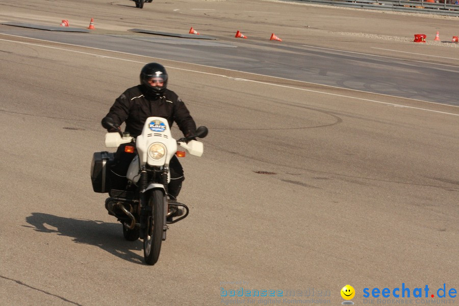 seechat.de Motorrad-Kurventraining: Start-up-Day-ADAC-Fahrsicherheitsanlage