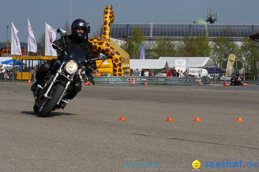 seechat.de Motorrad-Kurventraining: Start-up-Day-ADAC-Fahrsicherheitsanlage