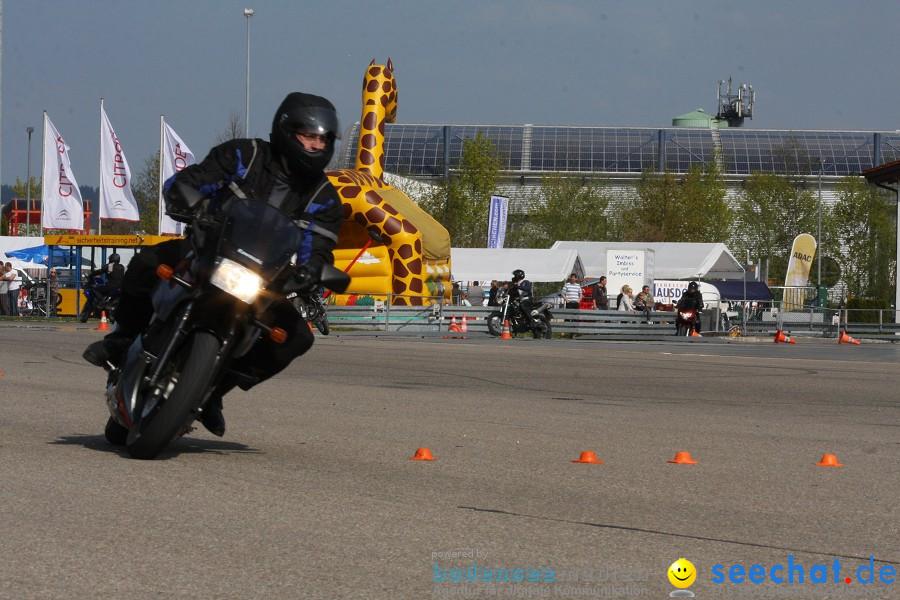 seechat.de Motorrad-Kurventraining: Start-up-Day-ADAC-Fahrsicherheitsanlage