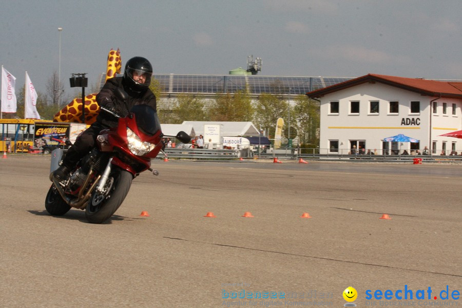 seechat.de Motorrad-Kurventraining: Start-up-Day-ADAC-Fahrsicherheitsanlage