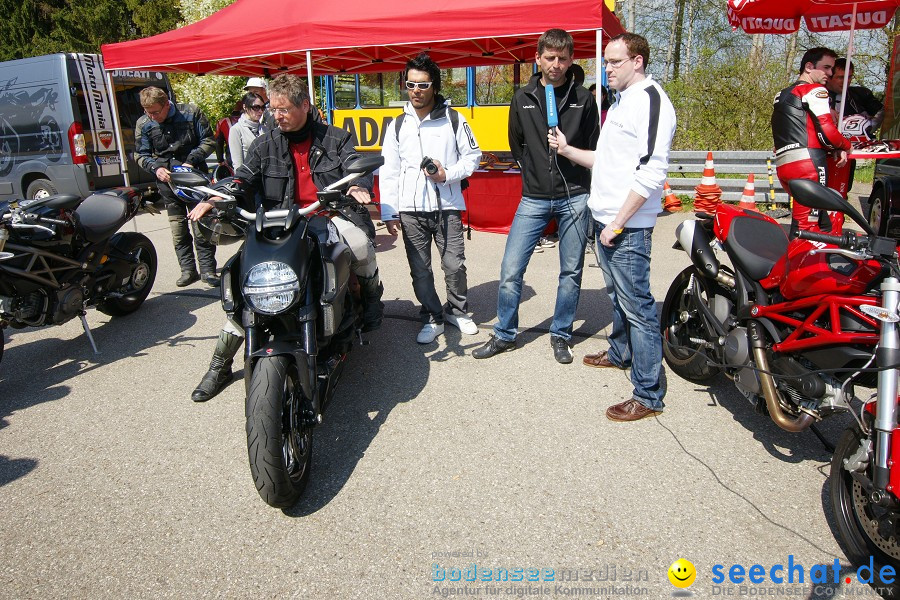 seechat.de Motorrad-Kurventraining: Start-up-Day-ADAC-Fahrsicherheitsanlage