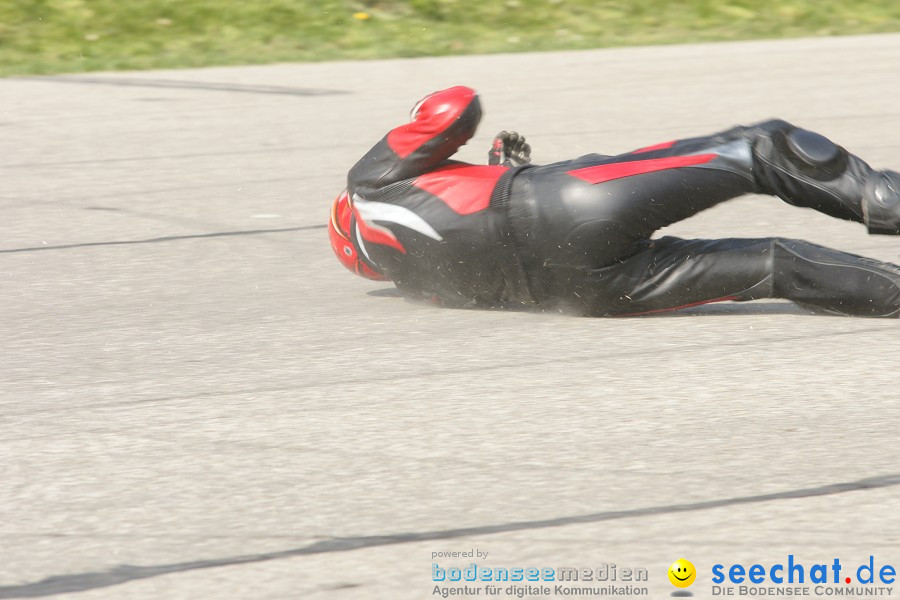 seechat.de Motorrad-Kurventraining: Start-up-Day-ADAC-Fahrsicherheitsanlage