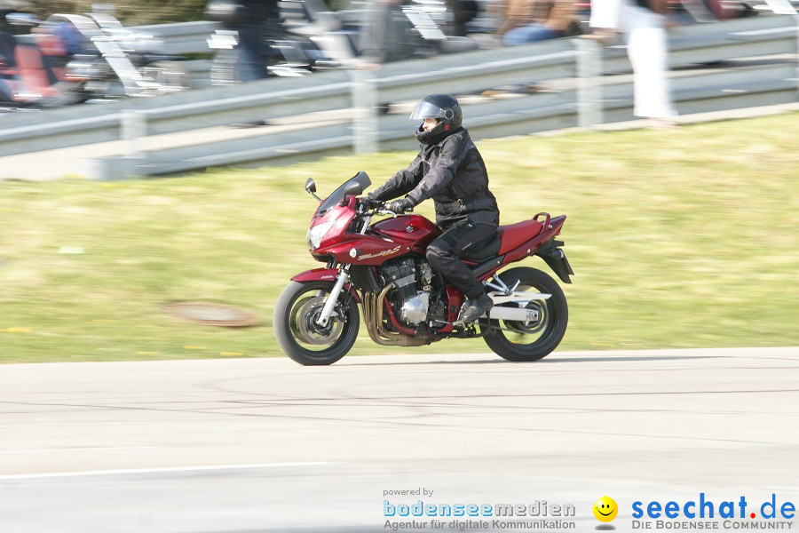 seechat.de Motorrad-Kurventraining: Start-up-Day-ADAC-Fahrsicherheitsanlage