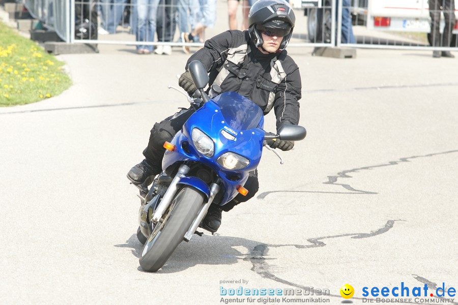 seechat.de Motorrad-Kurventraining: Start-up-Day-ADAC-Fahrsicherheitsanlage