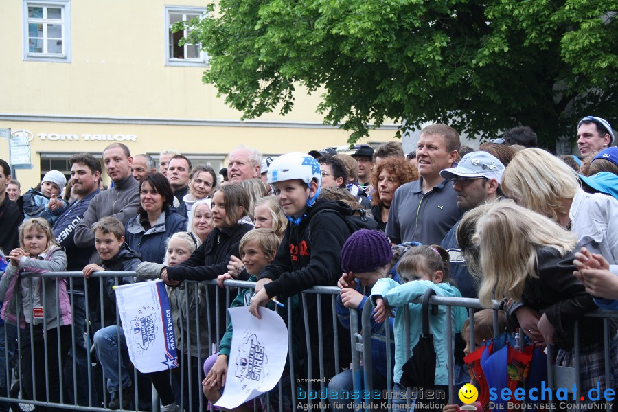 Meisterfeier Eishockey: Ravensburg Towerstars: Ravensburg, 29.04.2011