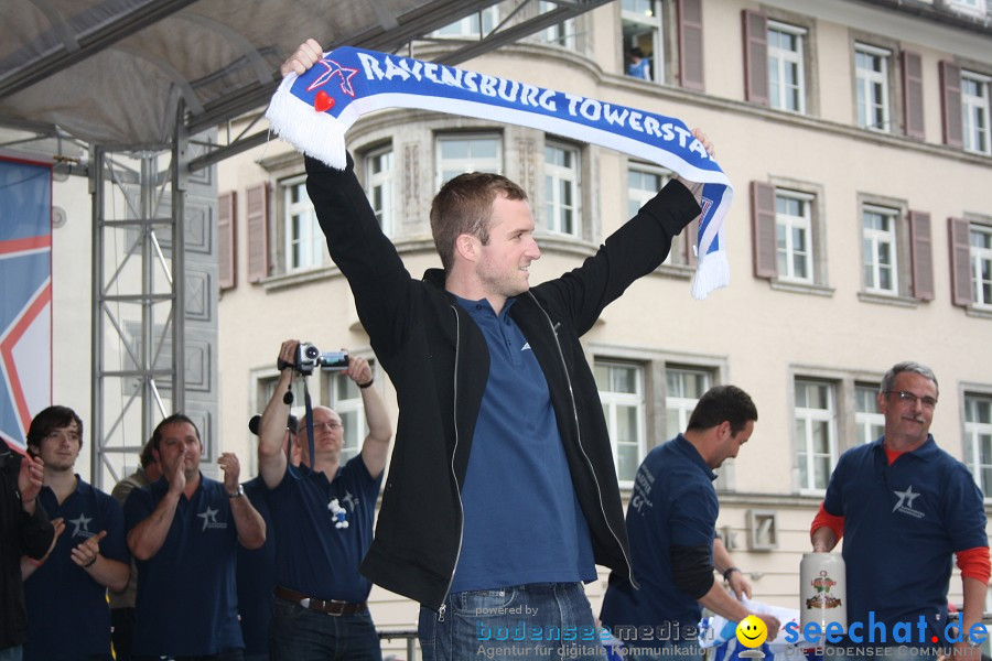 Meisterfeier Eishockey: Ravensburg Towerstars: Ravensburg, 29.04.2011