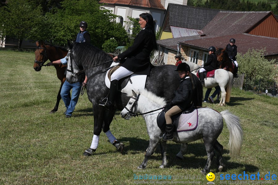 St. Georgsritt: Hoppetenzell am Bodensee, 08.05.2011